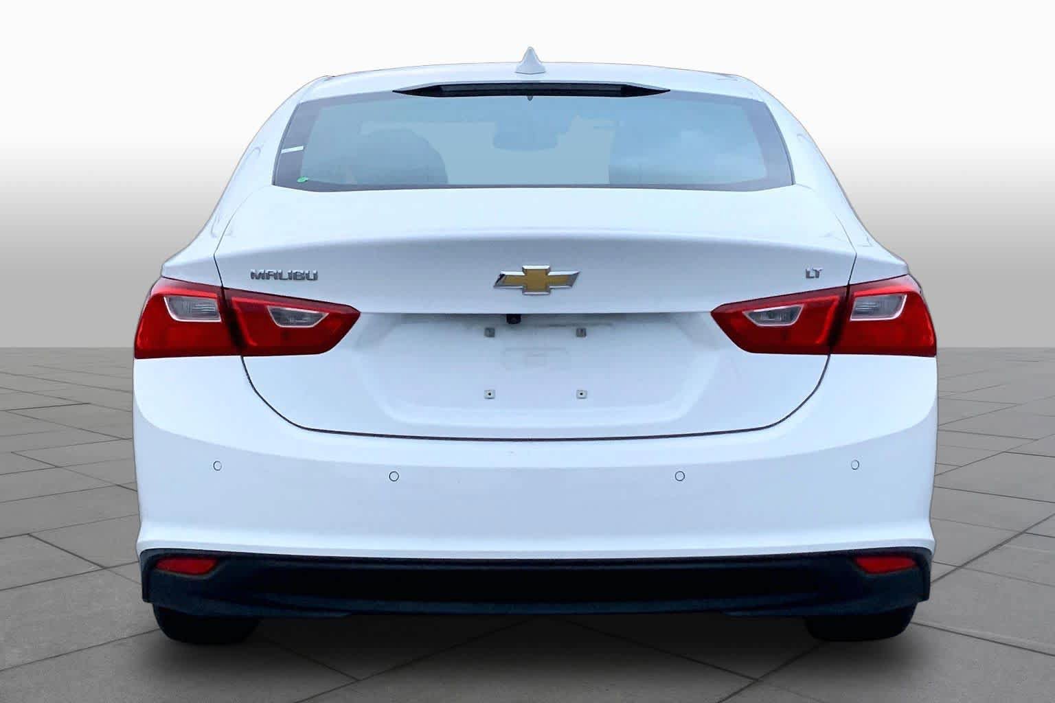 Used 2024 Chevrolet Malibu LT FWD image 5