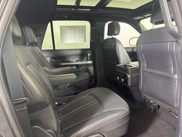 Certified 2024 Ford Expedition Max Platinum AWD/4WD image 8