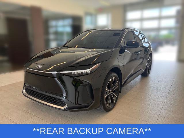 Used 2023 Toyota bZ4X AWD w/ Weather Package image 5