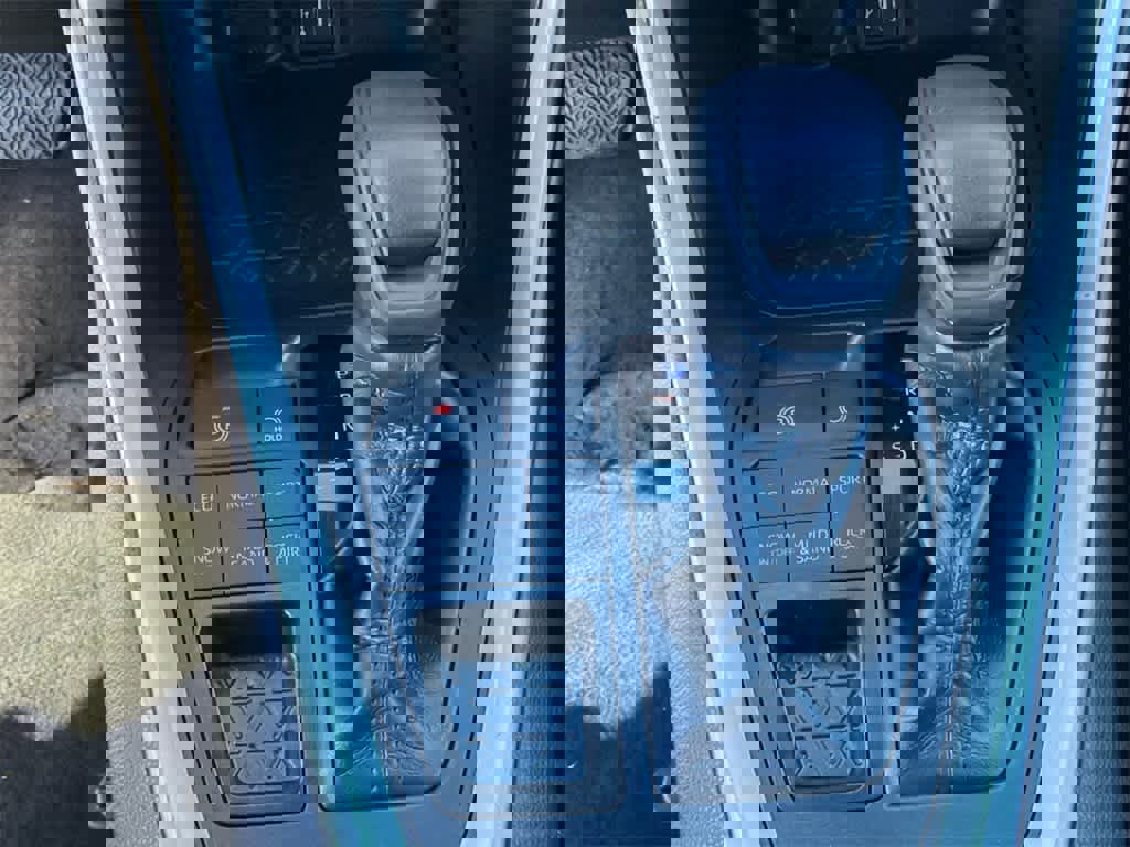 Used 2023 Toyota RAV4 XLE image 31