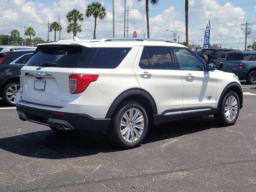 Certified 2024 Ford Explorer King Ranch w/ Technology Package AWD/4WD image 4