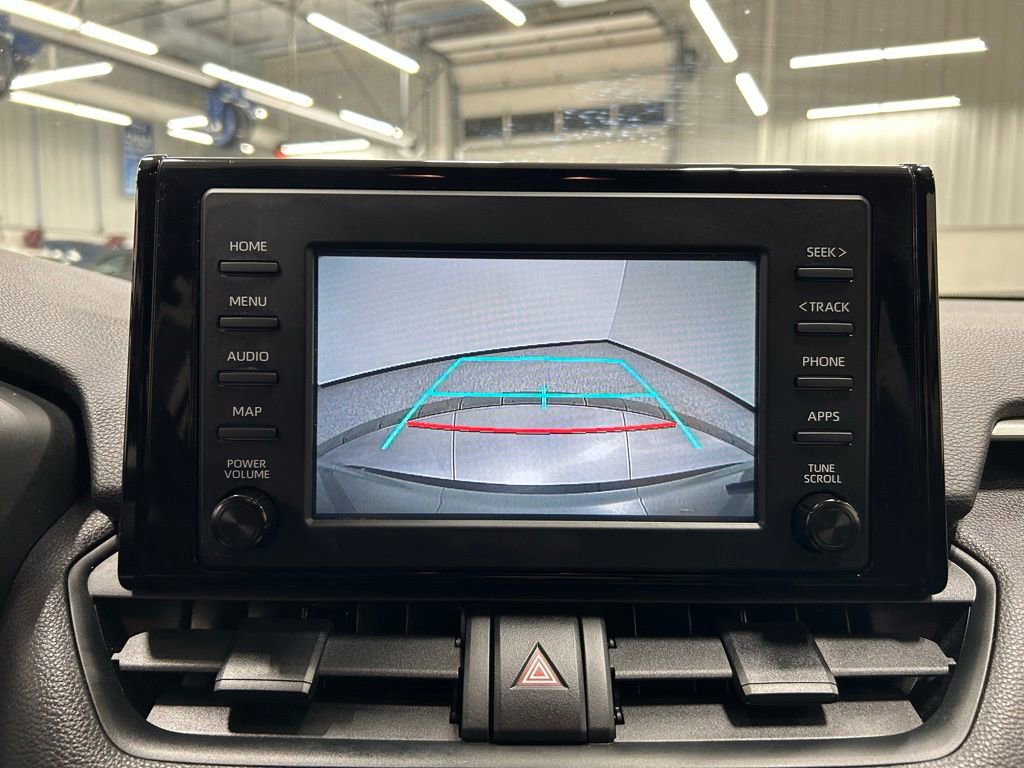Used 2019 Toyota RAV4 XLE w/ Convenience Package AWD/4WD image 16