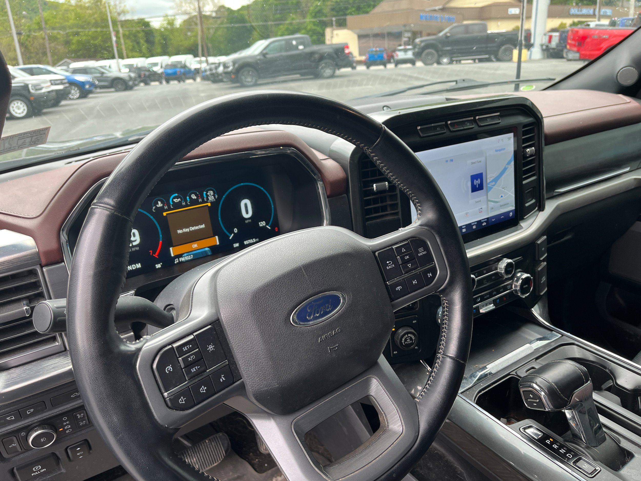 Certified 2022 Ford F150 Lariat AWD/4WD image 9