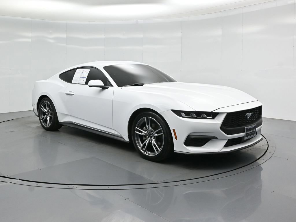 Certified 2024 Ford Mustang Coupe image 8