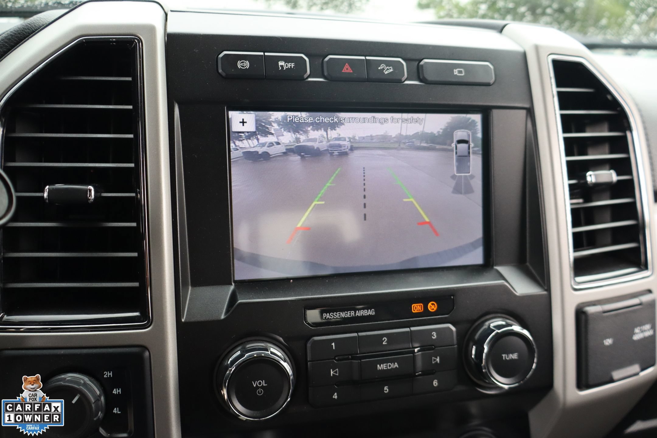 Certified 2019 Ford F250 Lariat w/ Lariat Value Package AWD/4WD image 21