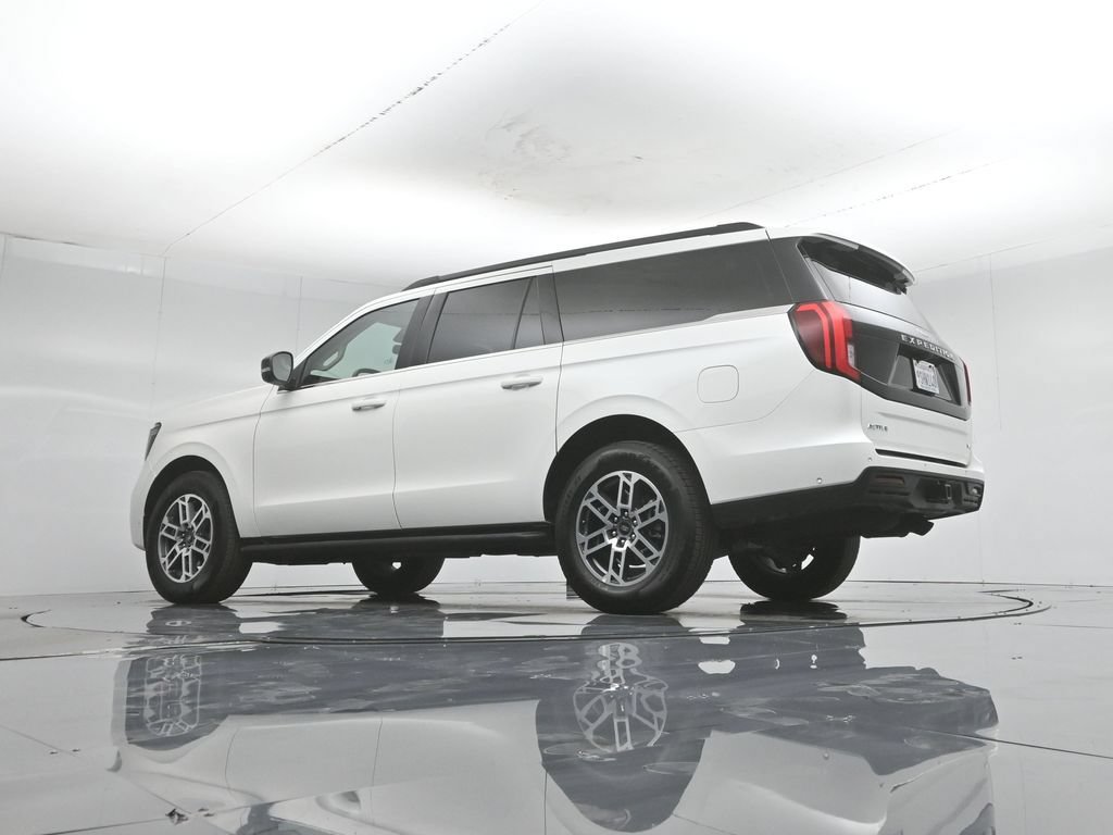 Certified 2025 Ford Expedition Max Active RWD image 4