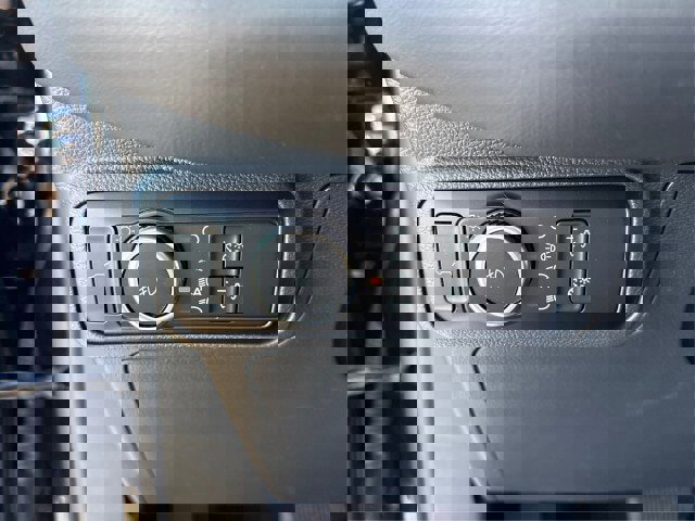 Certified 2025 Ford Explorer ST-Line w/ ST-Line Street Pack image 16