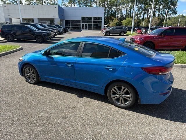 Used 2017 Hyundai Elantra SE FWD image 8