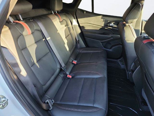 Used 2025 Chevrolet Trax RS w/ Sunroof Package FWD image 26