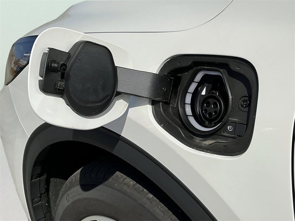 Certified 2024 Ford Escape SE image 20