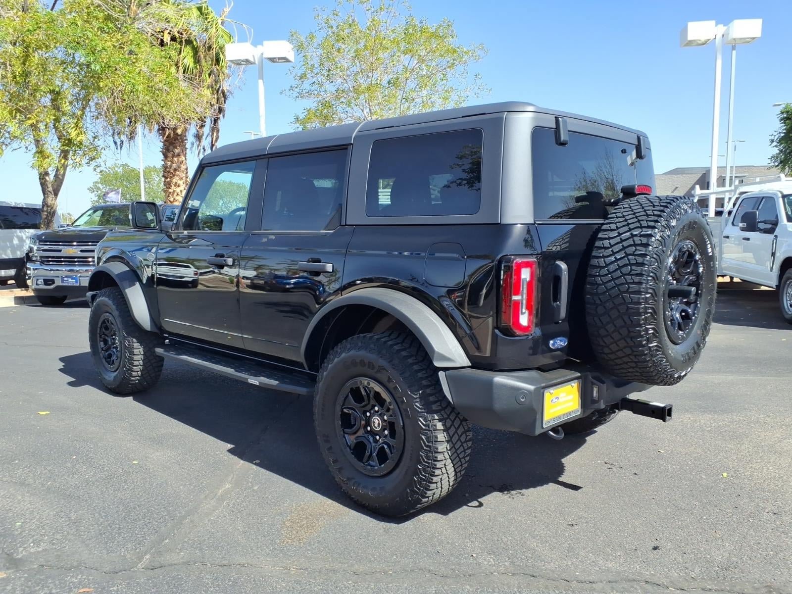 Certified 2024 Ford Bronco Wildtrak AWD/4WD image 6