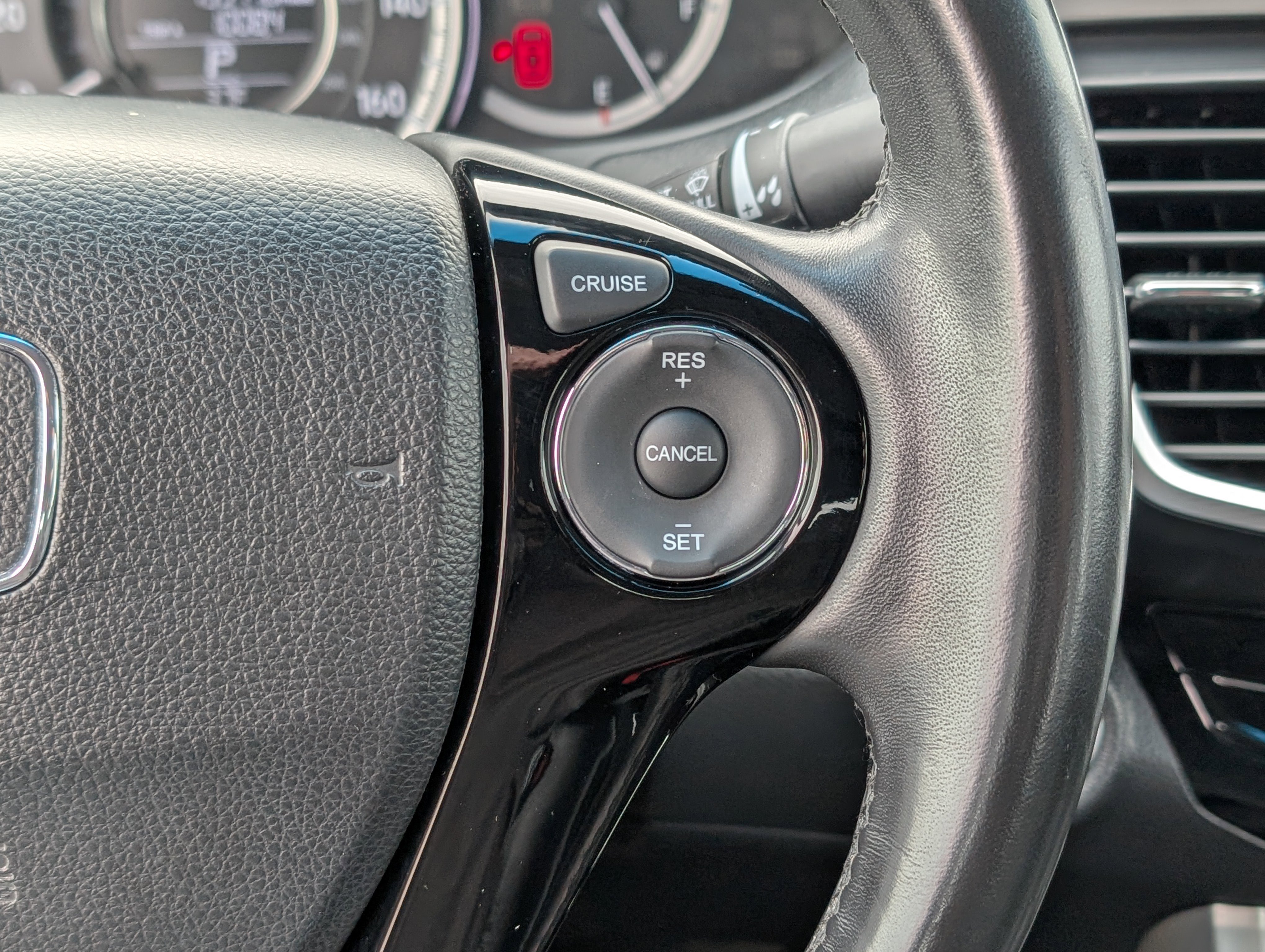 Used 2017 Honda Accord EX-L image 22