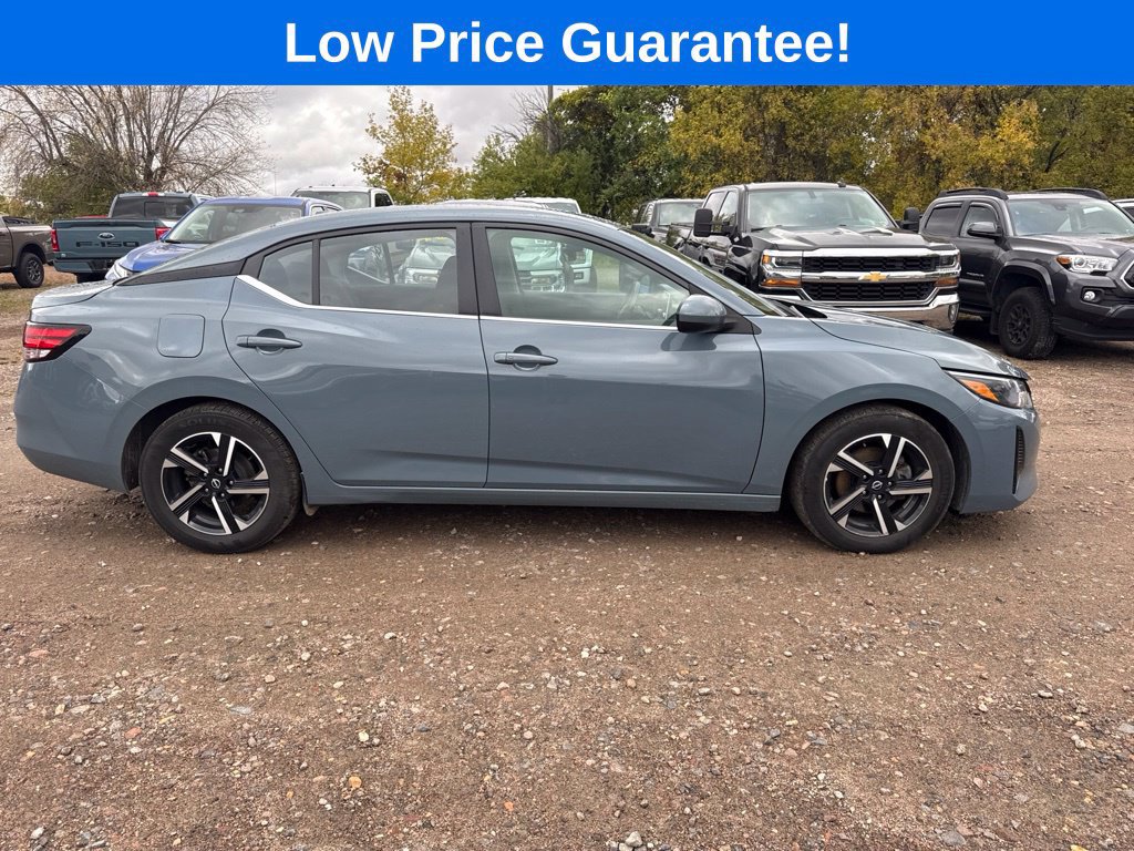 Used 2024 Nissan Sentra SV FWD image 8