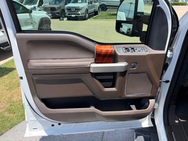 Certified 2022 Ford F250 King Ranch w/ FX4 Off-Road Package AWD/4WD image 8