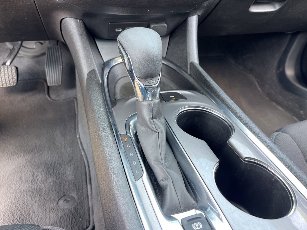 Used 2024 Chevrolet Malibu LT image 14