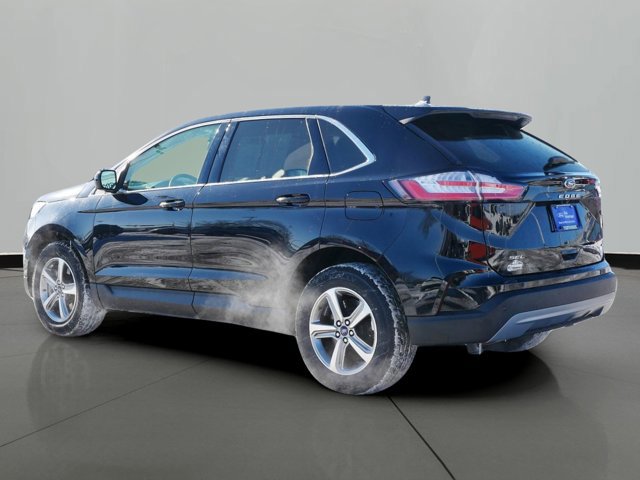 Certified 2022 Ford Edge SEL w/ Convenience Package AWD/4WD image 2