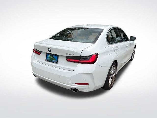 Used 2026 BMW 330i Sedan RWD image 5