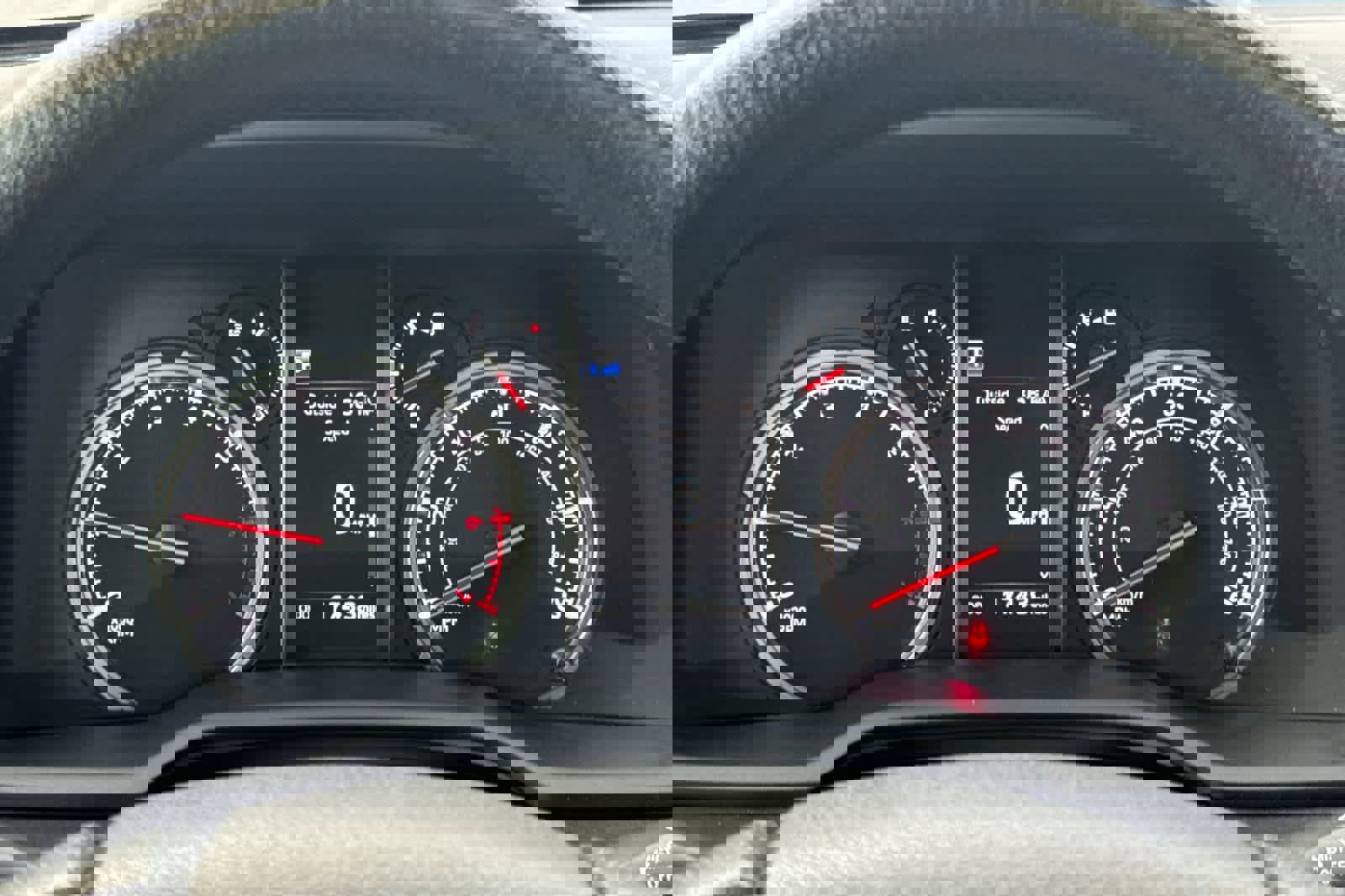 Used 2024 Toyota 4Runner TRD Off-Road Premium image 25