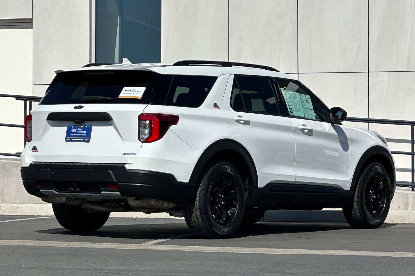 Certified 2022 Ford Explorer Timberline image 3