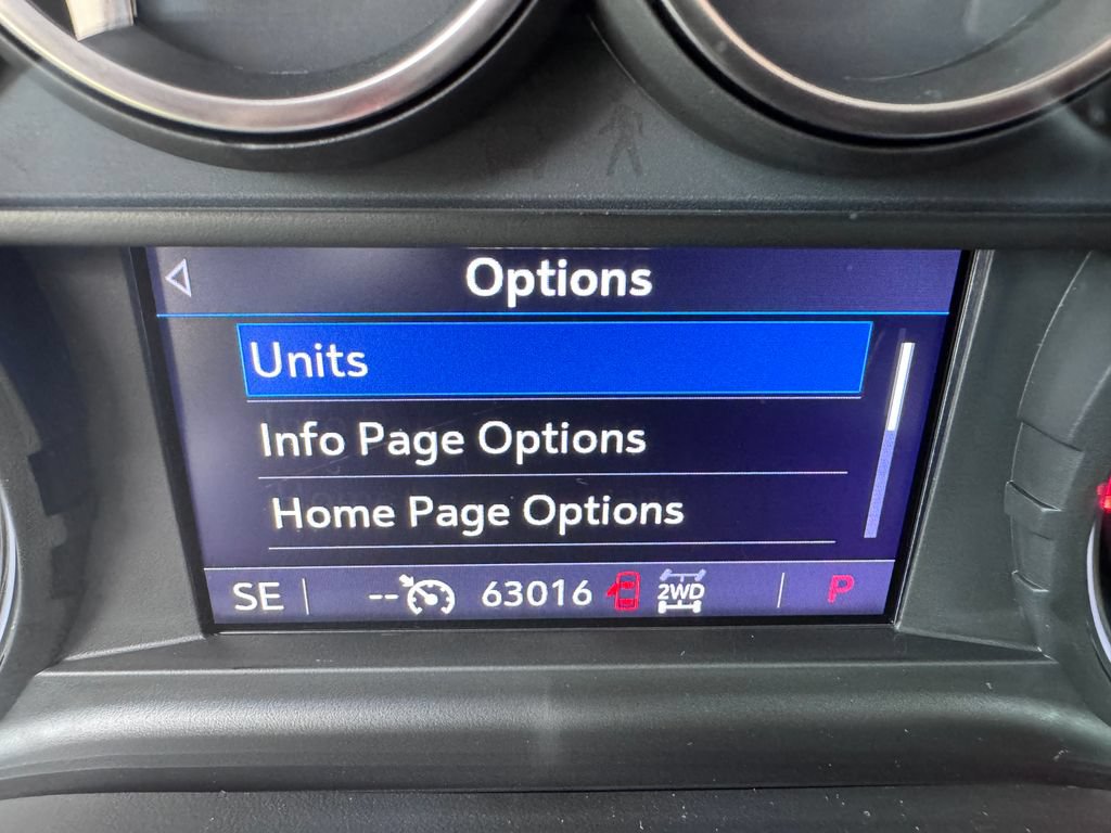 Used 2021 Chevrolet Silverado 1500 Custom Trail Boss w/ Safety Confidence Package AWD/4WD image 29