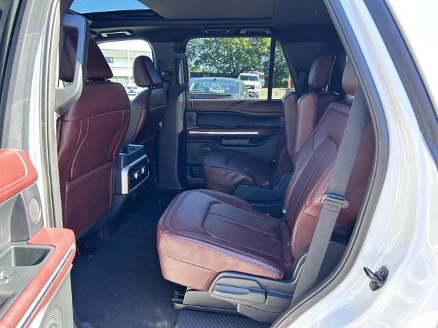Certified 2024 Ford Expedition Limited AWD/4WD image 11
