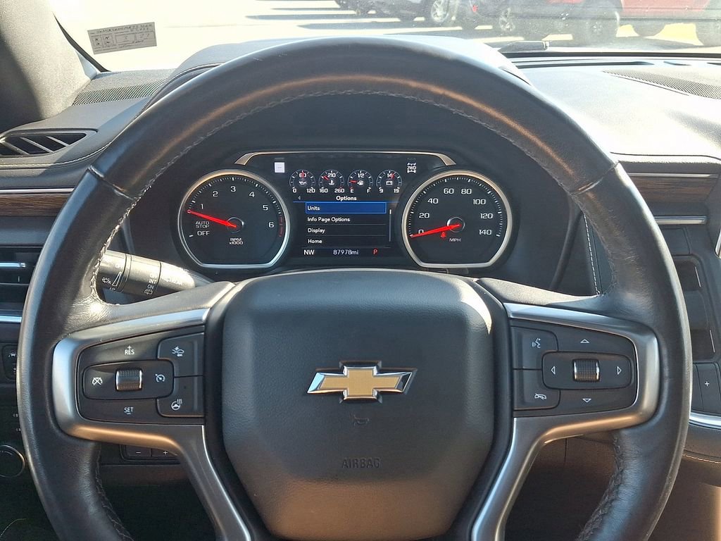 Used 2021 Chevrolet Tahoe Premier w/ Premium Package image 23