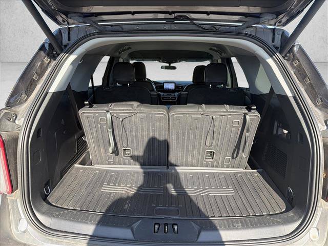 Certified 2024 Ford Explorer XLT w/ Equipment Group 202A RWD image 21