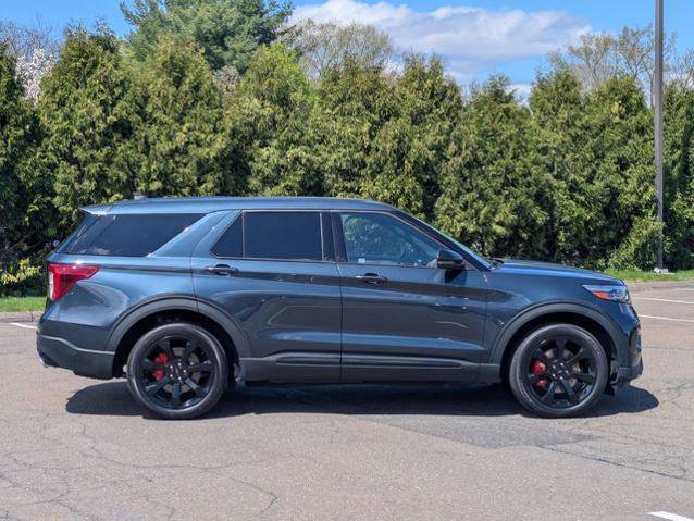 Certified 2022 Ford Explorer ST w/ Equipment Group 401A AWD/4WD image 6