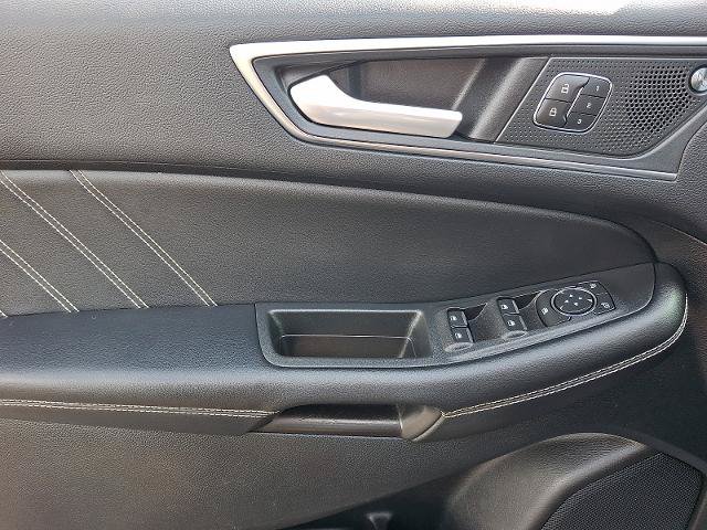 Certified 2022 Ford Edge ST w/ Equipment Group 401A AWD/4WD image 12