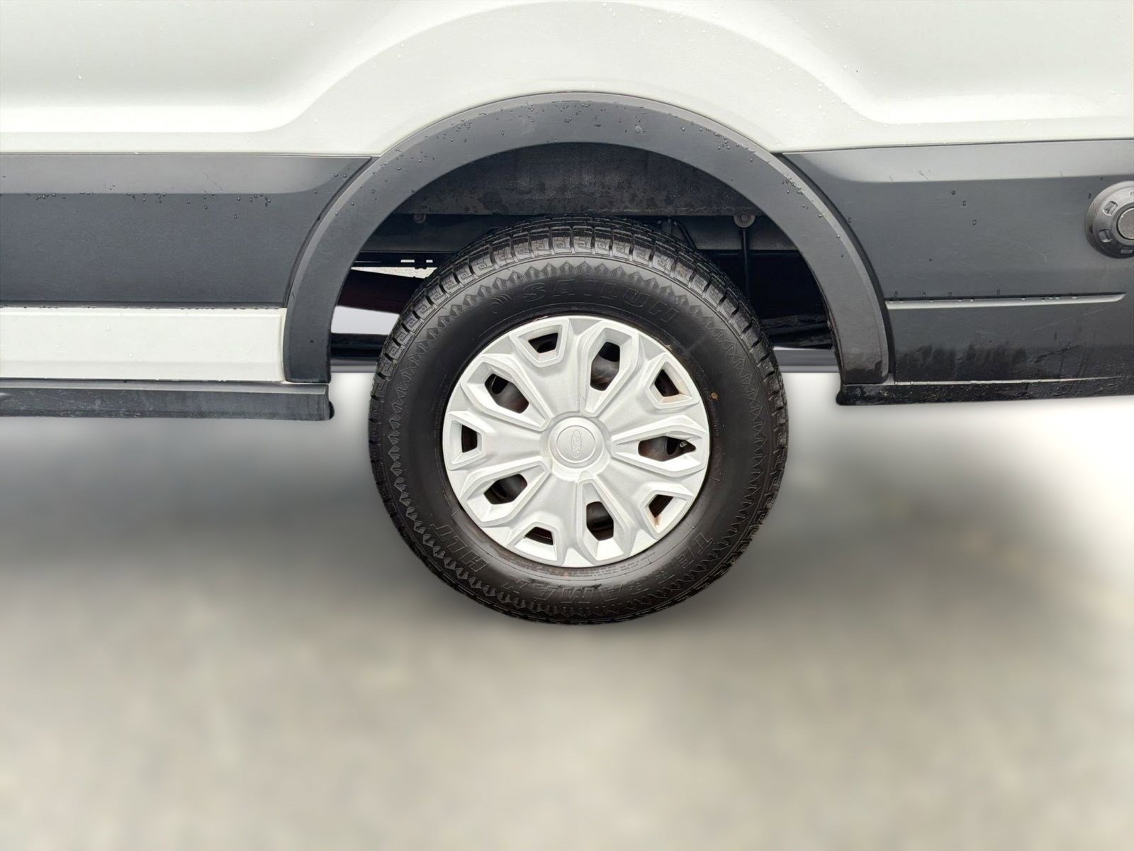 Certified 2024 Ford Transit 350 XLT RWD image 11