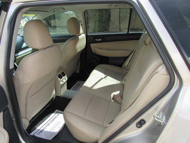 Used 2017 Subaru Outback 2.5i Limited AWD/4WD image 19