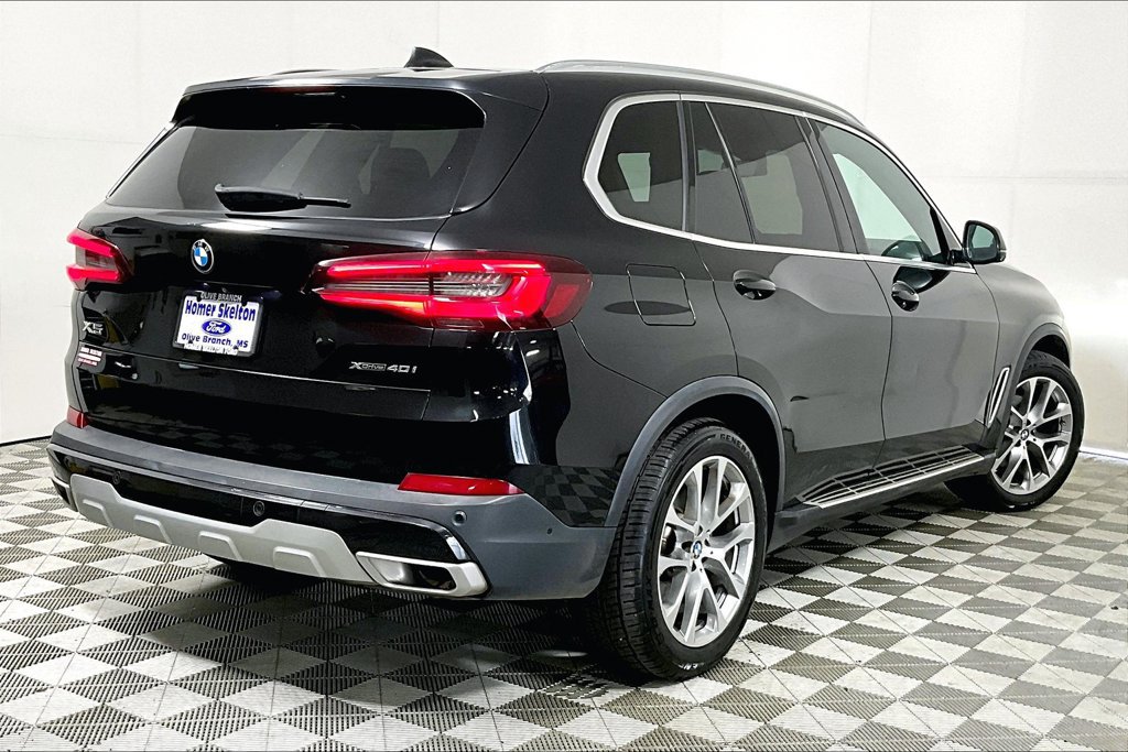 Used 2023 BMW X5 xDrive40i AWD/4WD image 12