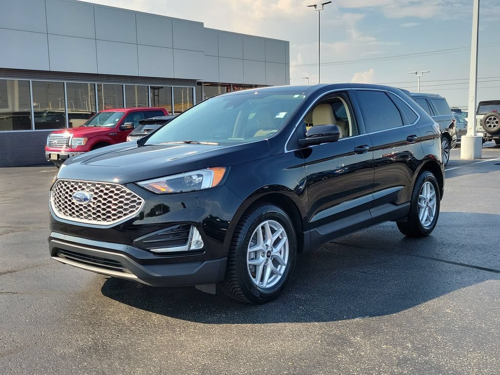 Certified 2024 Ford Edge SEL w/ Convenience Package AWD/4WD image 8