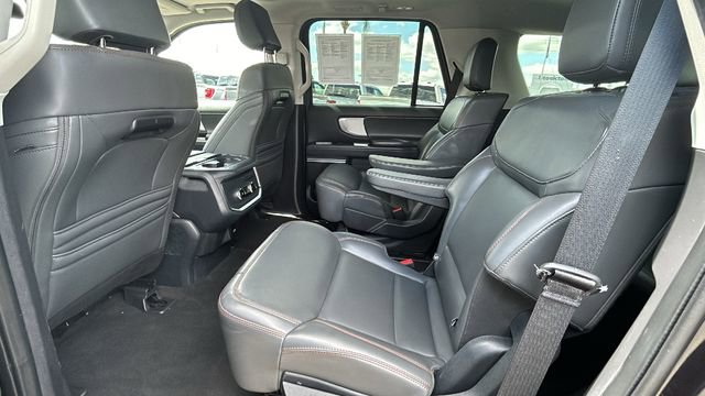 Certified 2025 Ford Expedition Active AWD/4WD image 16