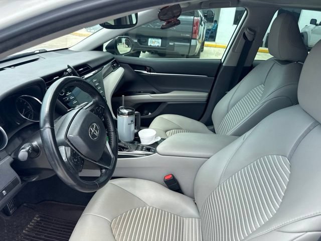 Used 2019 Toyota Camry SE w/ Audio Package FWD image 32