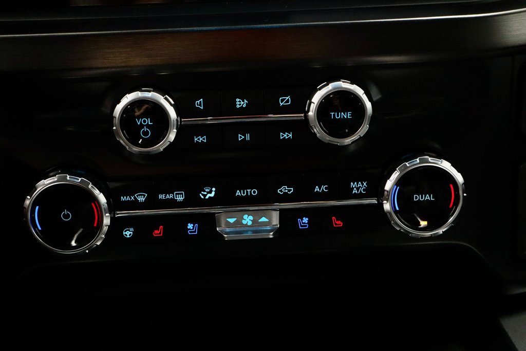 Certified 2024 Ford F250 Lariat w/ Lariat Ultimate Package image 30