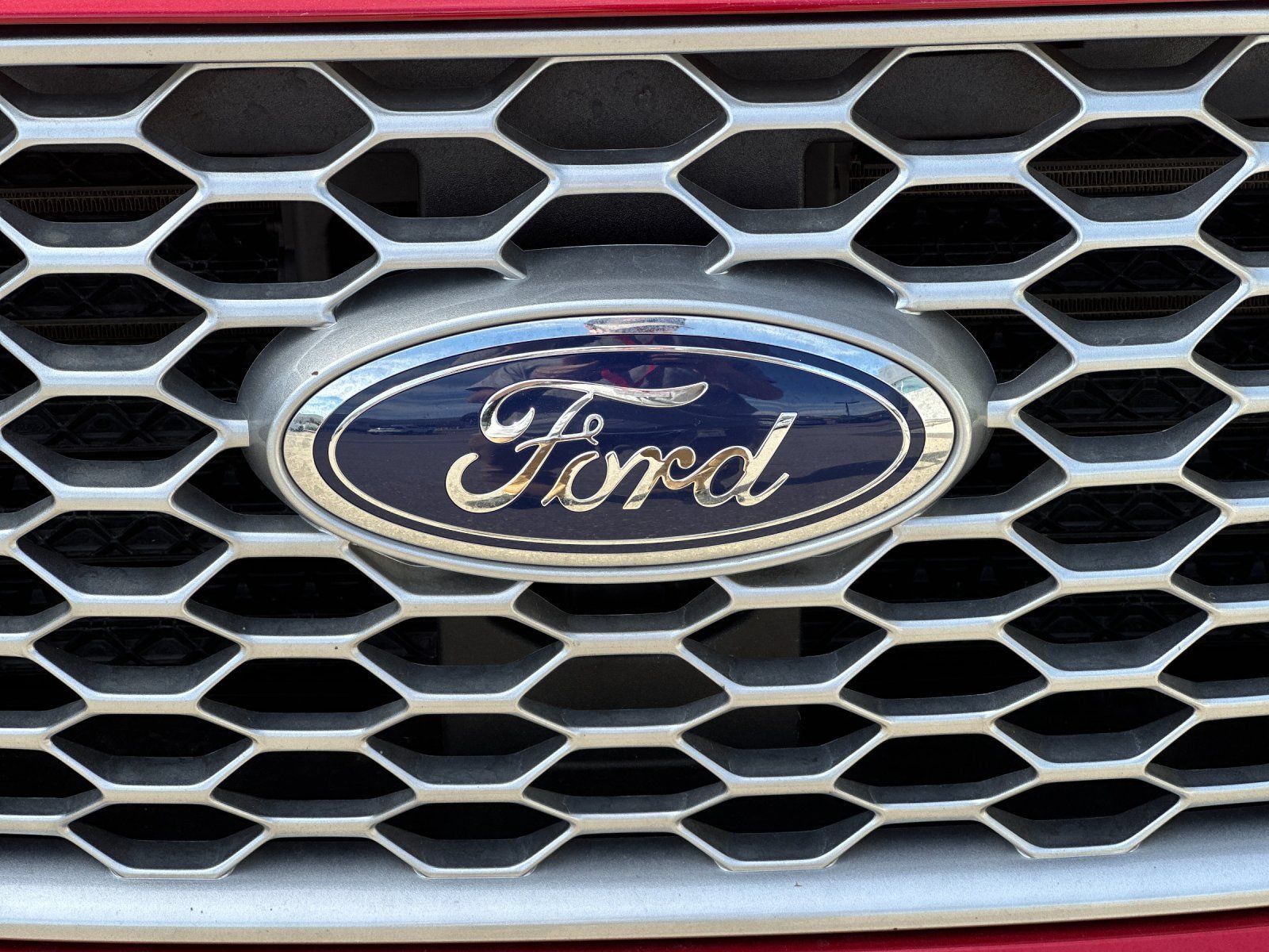 Certified 2024 Ford Edge SEL w/ Convenience Package AWD/4WD image 36