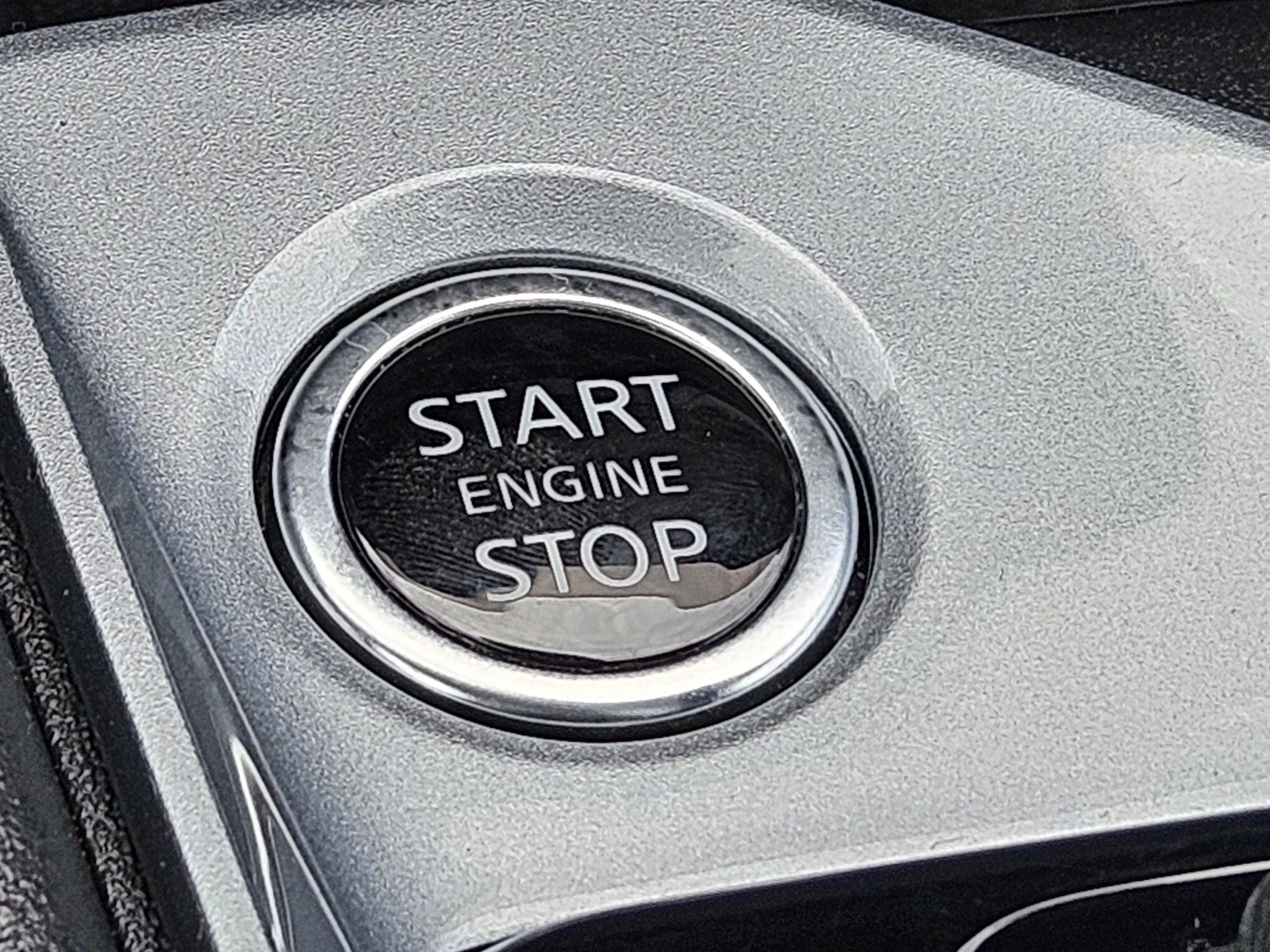 Used 2025 Nissan Altima 2.5 SV FWD image 22