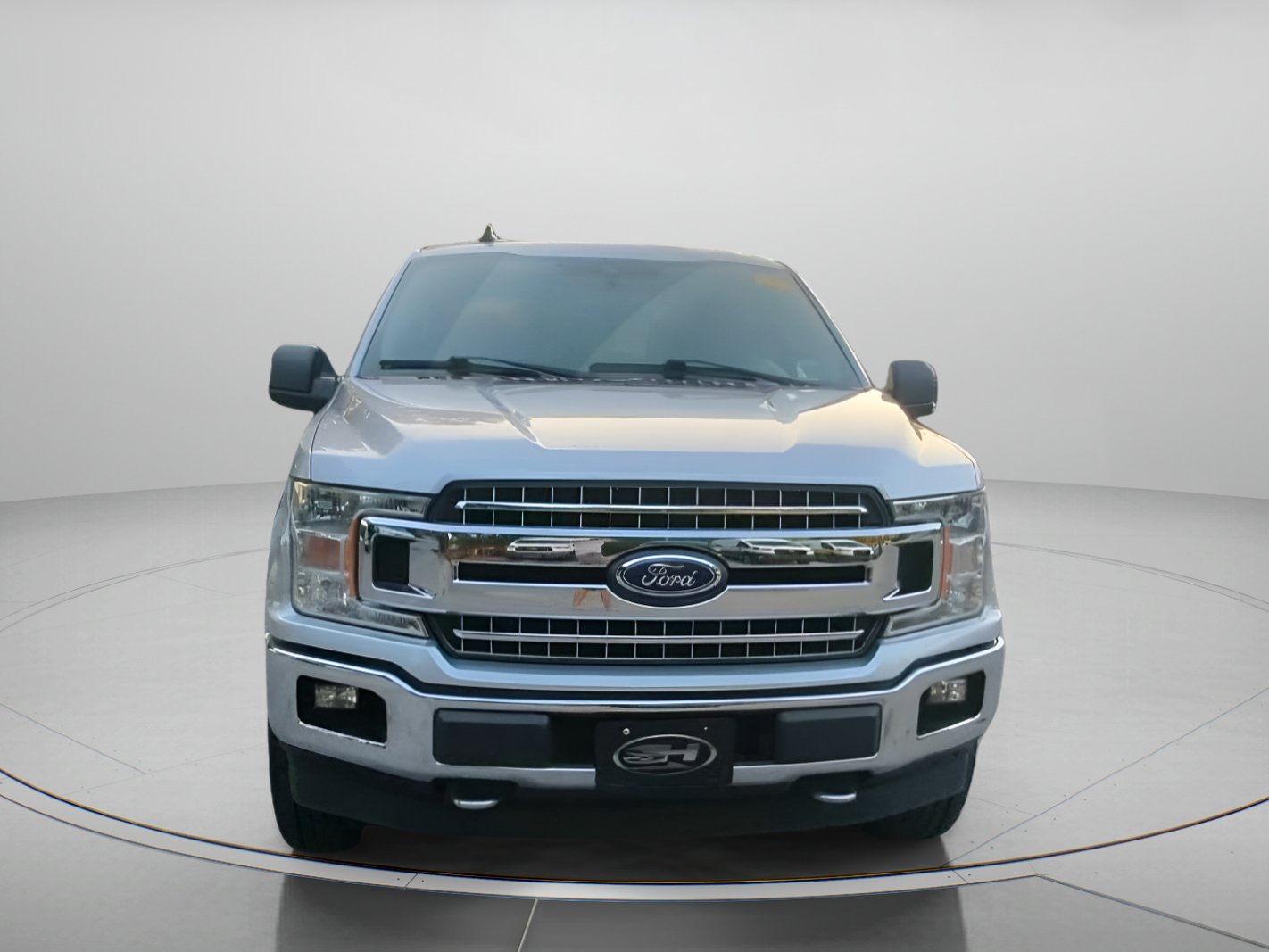 Certified 2019 Ford F150 XLT w/ Equipment Group 302A Luxury AWD/4WD image 7