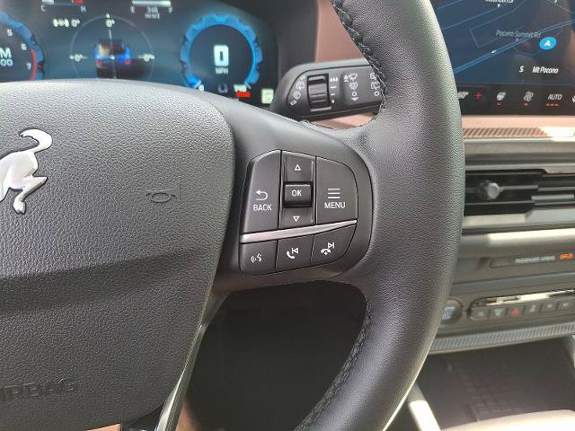 Certified 2025 Ford Bronco Sport Outer Banks w/ Outer Banks Tech Package+ AWD/4WD image 23