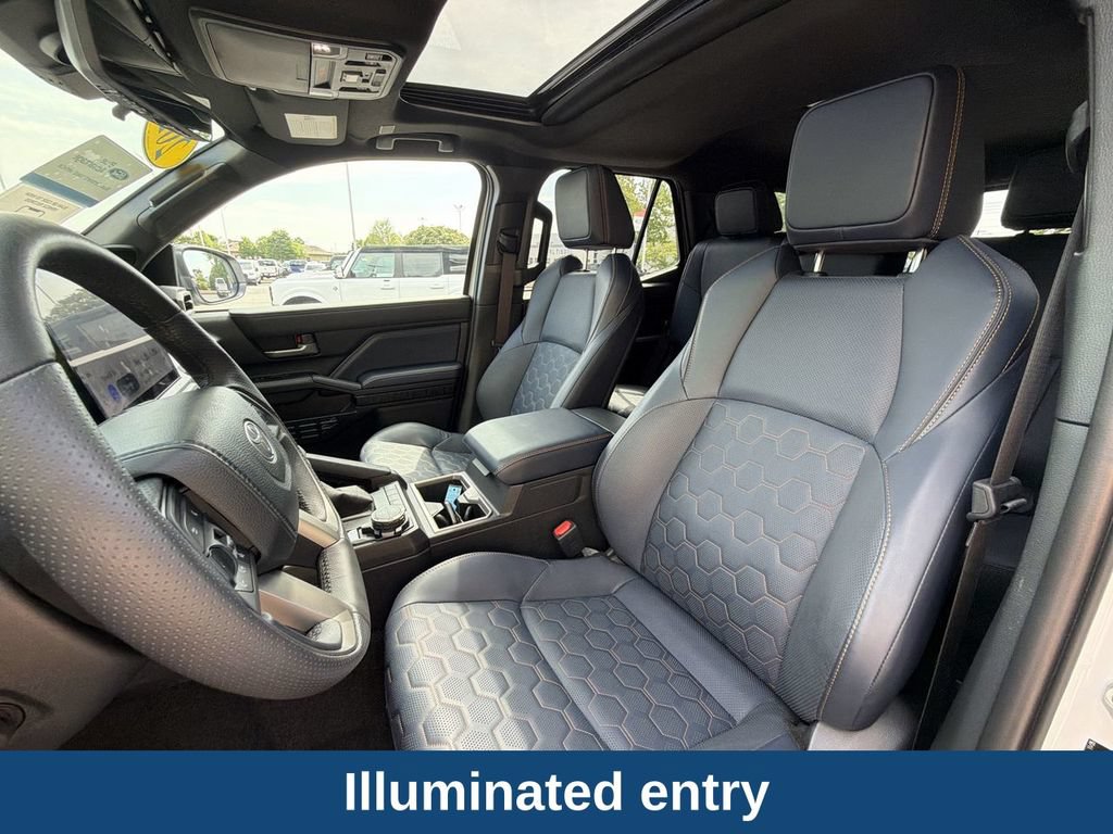 Used 2026 Toyota 4Runner Platinum AWD/4WD image 11