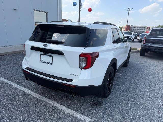 Certified 2023 Ford Explorer ST-Line AWD/4WD image 8