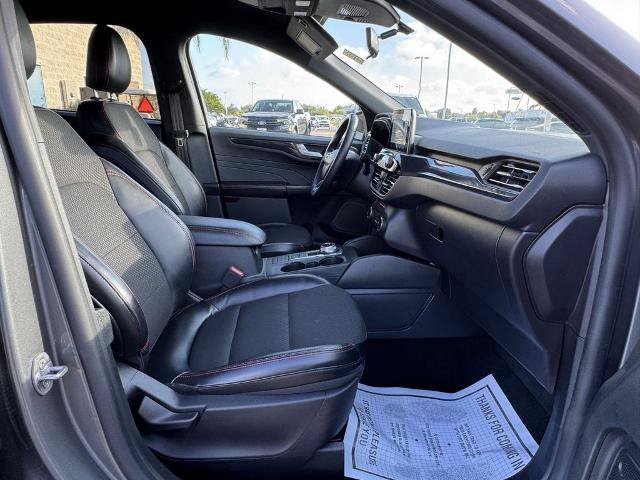 Certified 2025 Ford Escape ST-Line FWD image 18