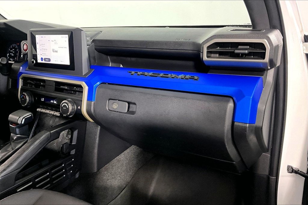 Used 2024 Toyota Tacoma TRD Sport RWD image 16