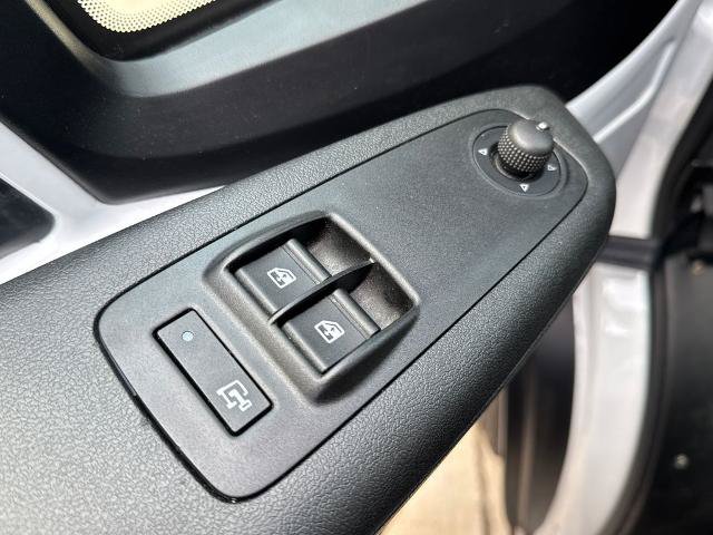 Used 2023 RAM ProMaster 2500 FWD image 17