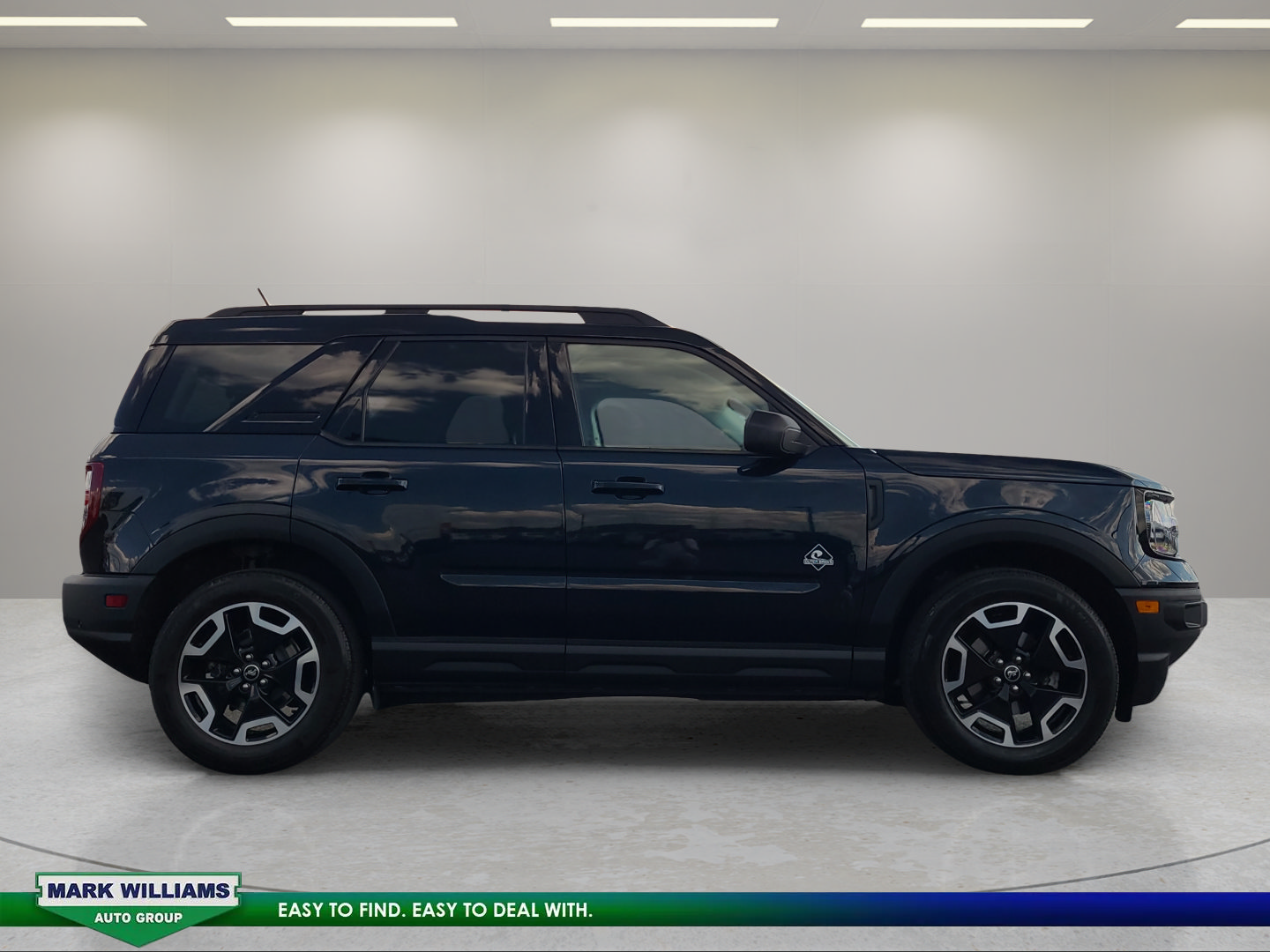 Certified 2021 Ford Bronco Sport Outer Banks AWD/4WD image 2