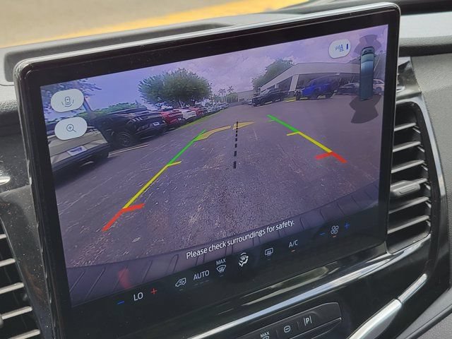 Certified 2023 Ford Transit 350 XLT RWD image 24