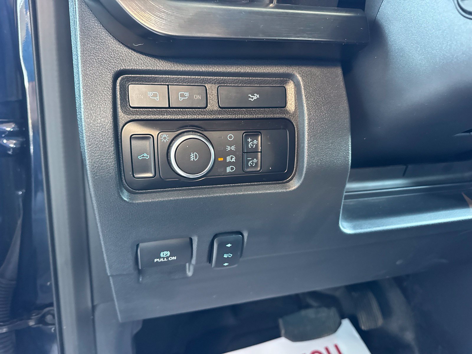 Certified 2023 Ford F250 Lariat w/ Sport Appearance Package AWD/4WD image 34