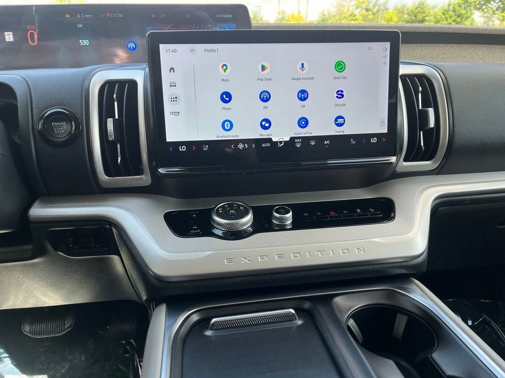Certified 2025 Ford Expedition Active AWD/4WD image 28