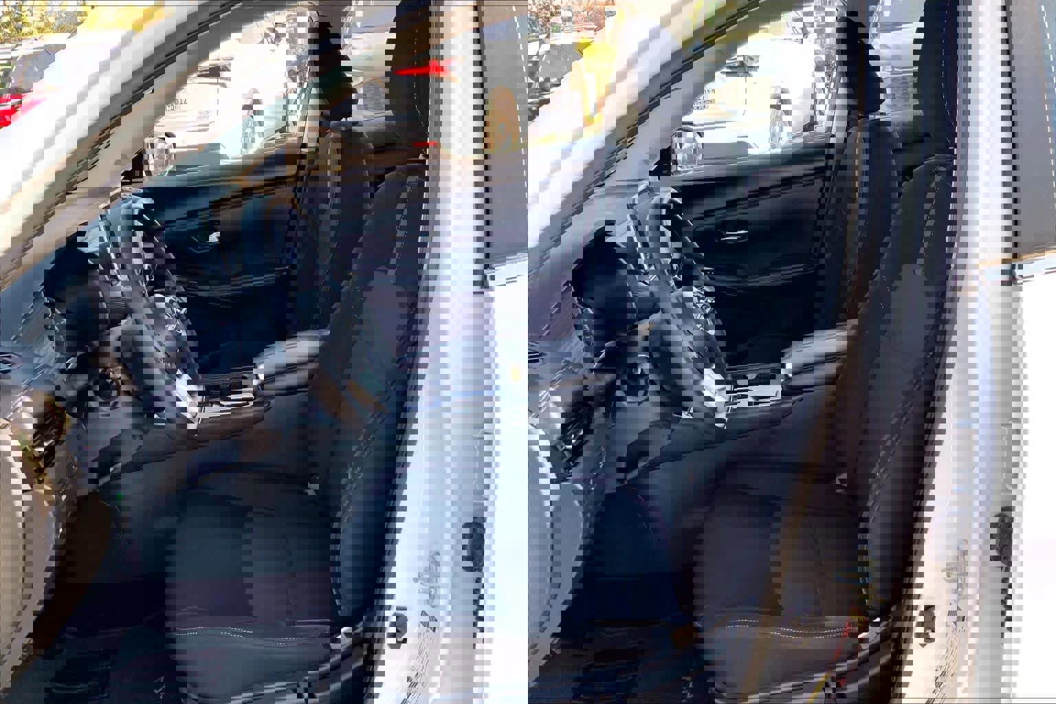 Used 2024 Nissan Sentra SV image 10